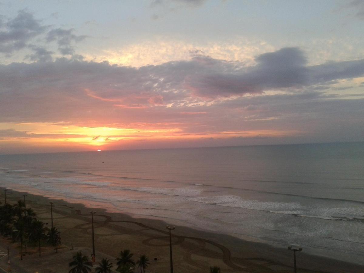 شقة Apto Frente Ao Mar Peruíbe المظهر الخارجي الصورة